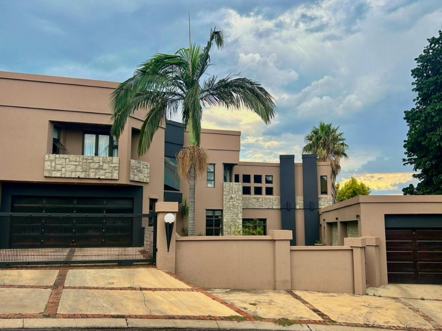 5 Bedroom Property for Sale in Cashan North West